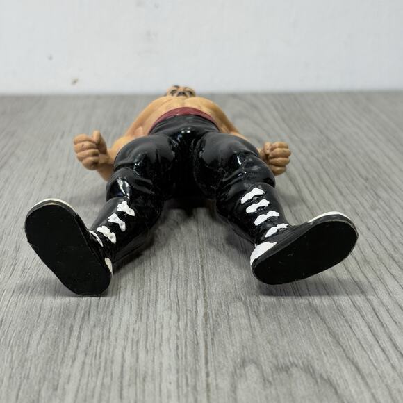1992 CMLL Vampiro wrestling figure loose - Picture 6 of 6